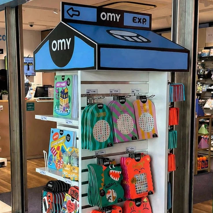 OMY x Relay Aéroport CDG : Quand la créativité prend l'avion