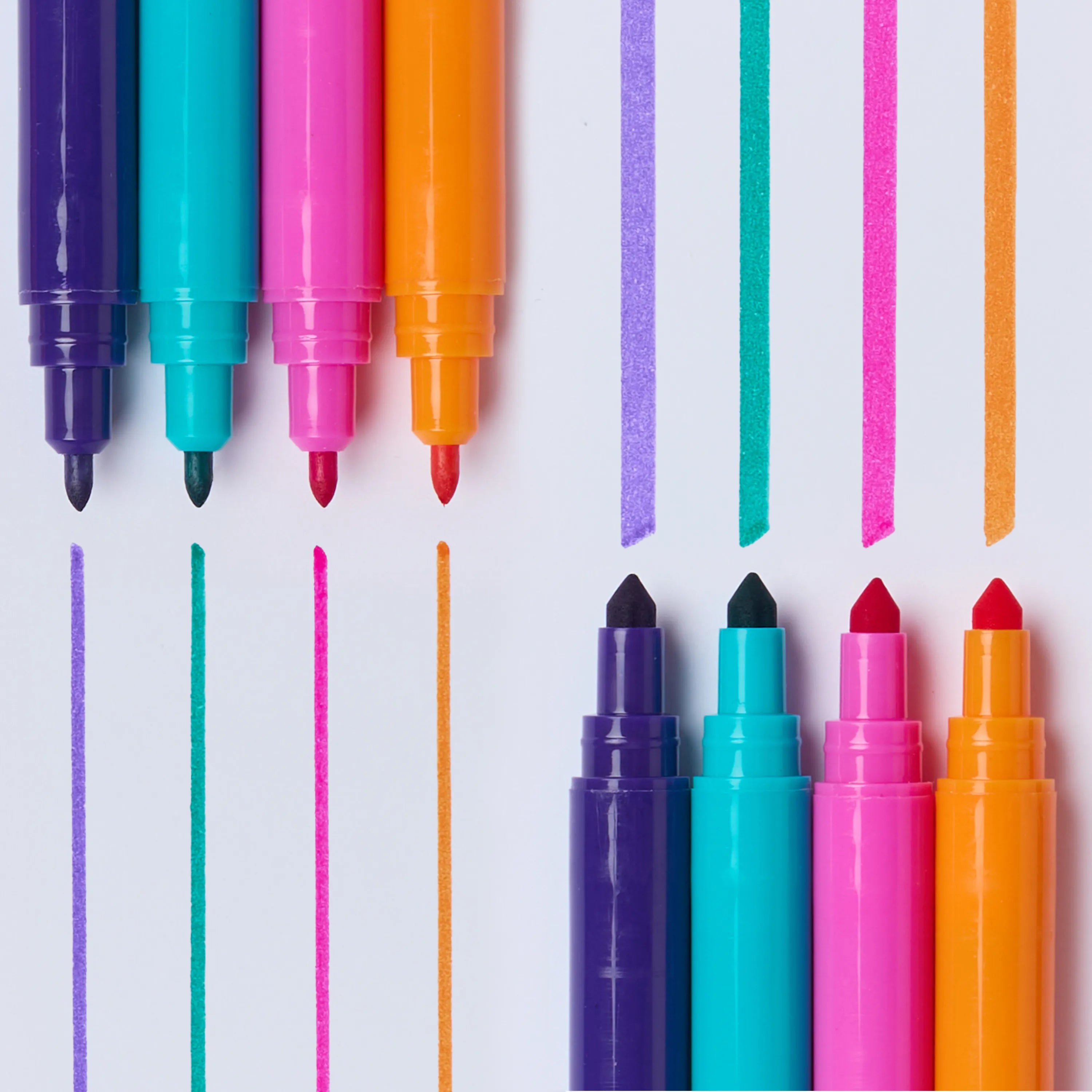 Gros plan sur les feutres Super Clean OMY et leurs différentes couleurs.