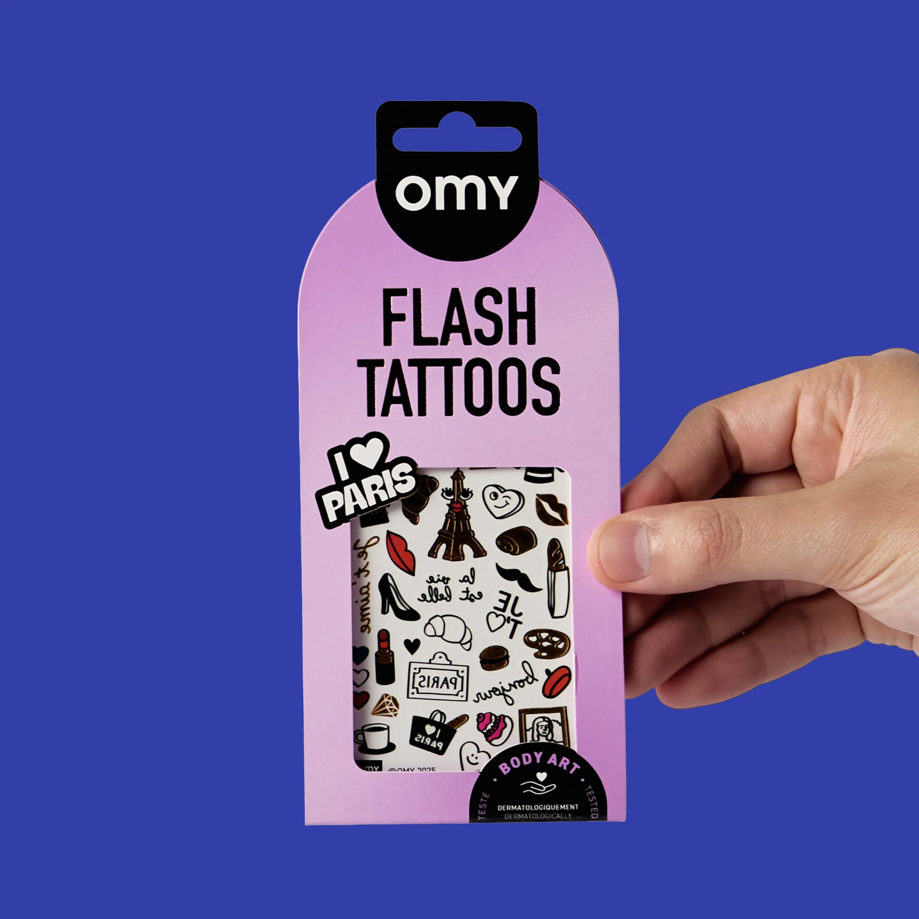 Packshot avant flash tattoos i love paris