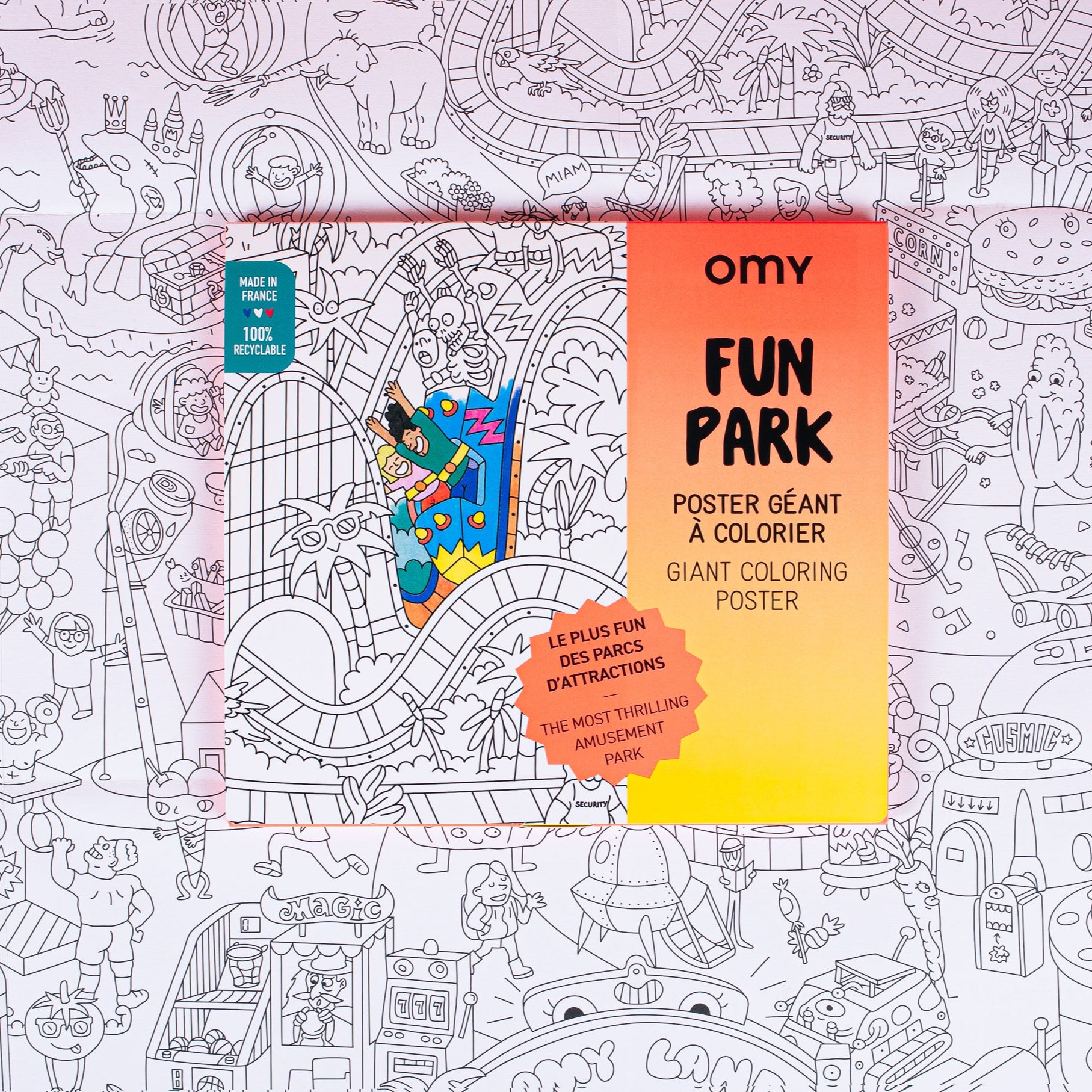 Poster a colorier omy FUN PARK packaging avec poster ouvert derriere