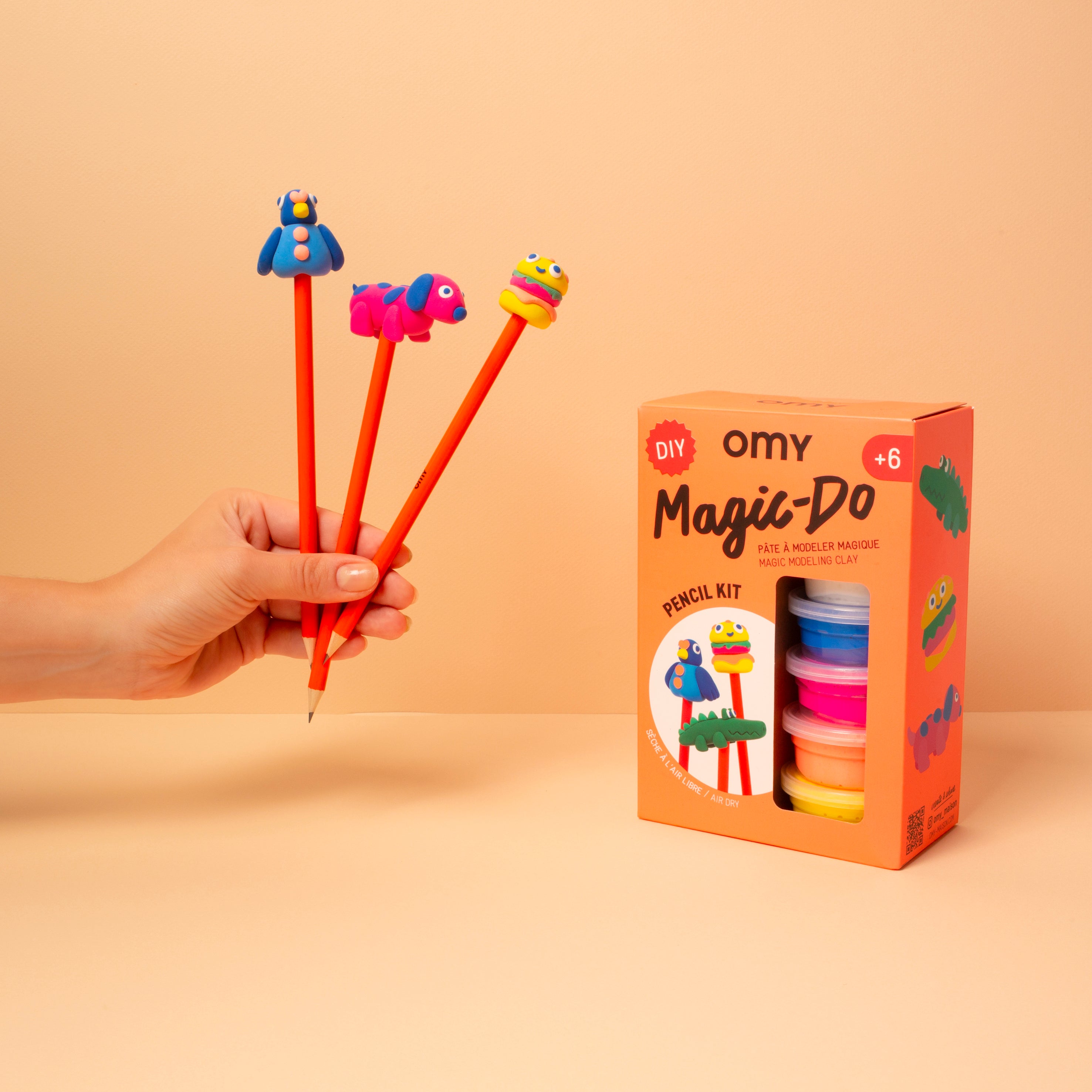 Crayons - Pâte à modeler magique