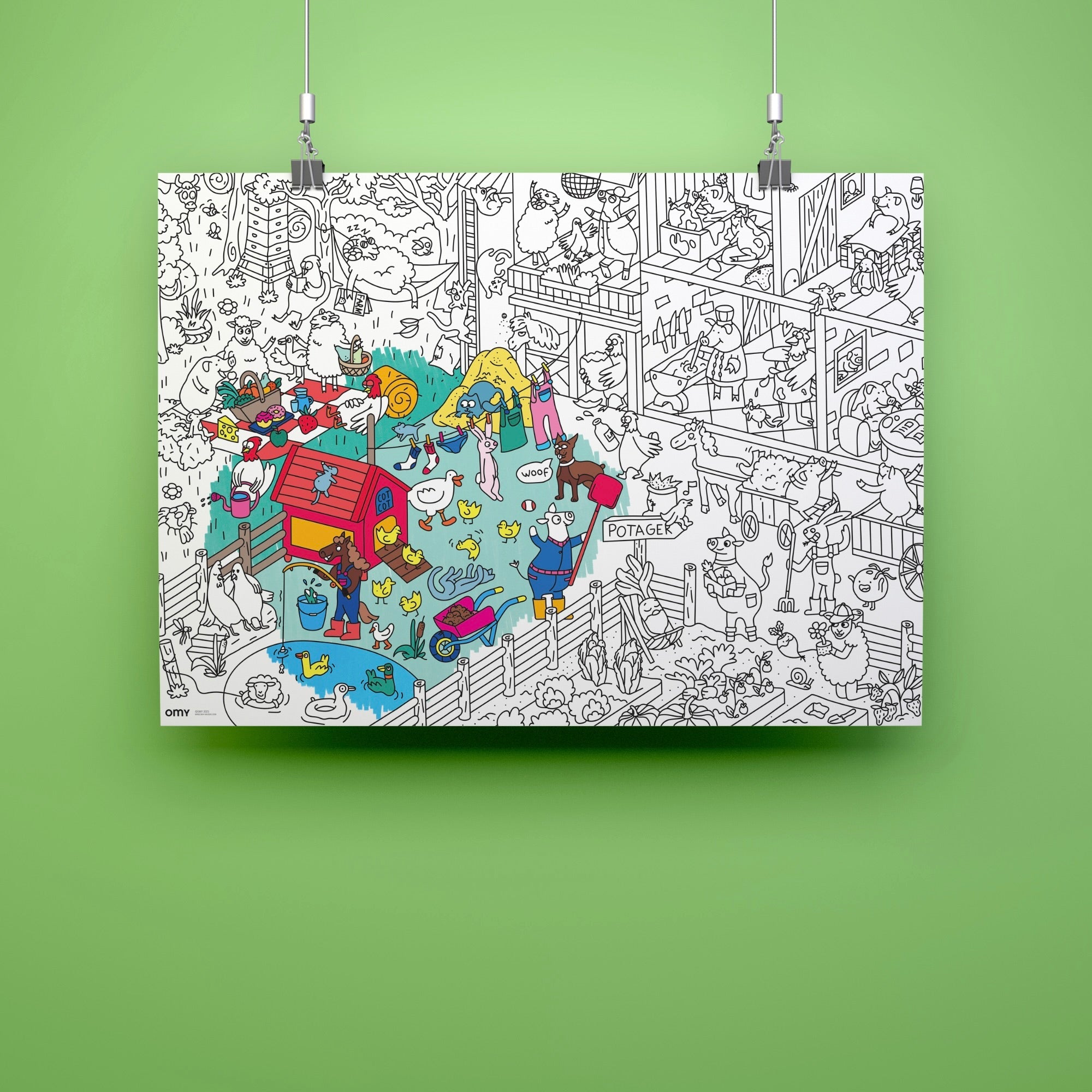 Riesenposter „Der Bauernhof“ von OMY an der Wand, teilweise ausgemalt, mit lustigen Bauernhoftieren.