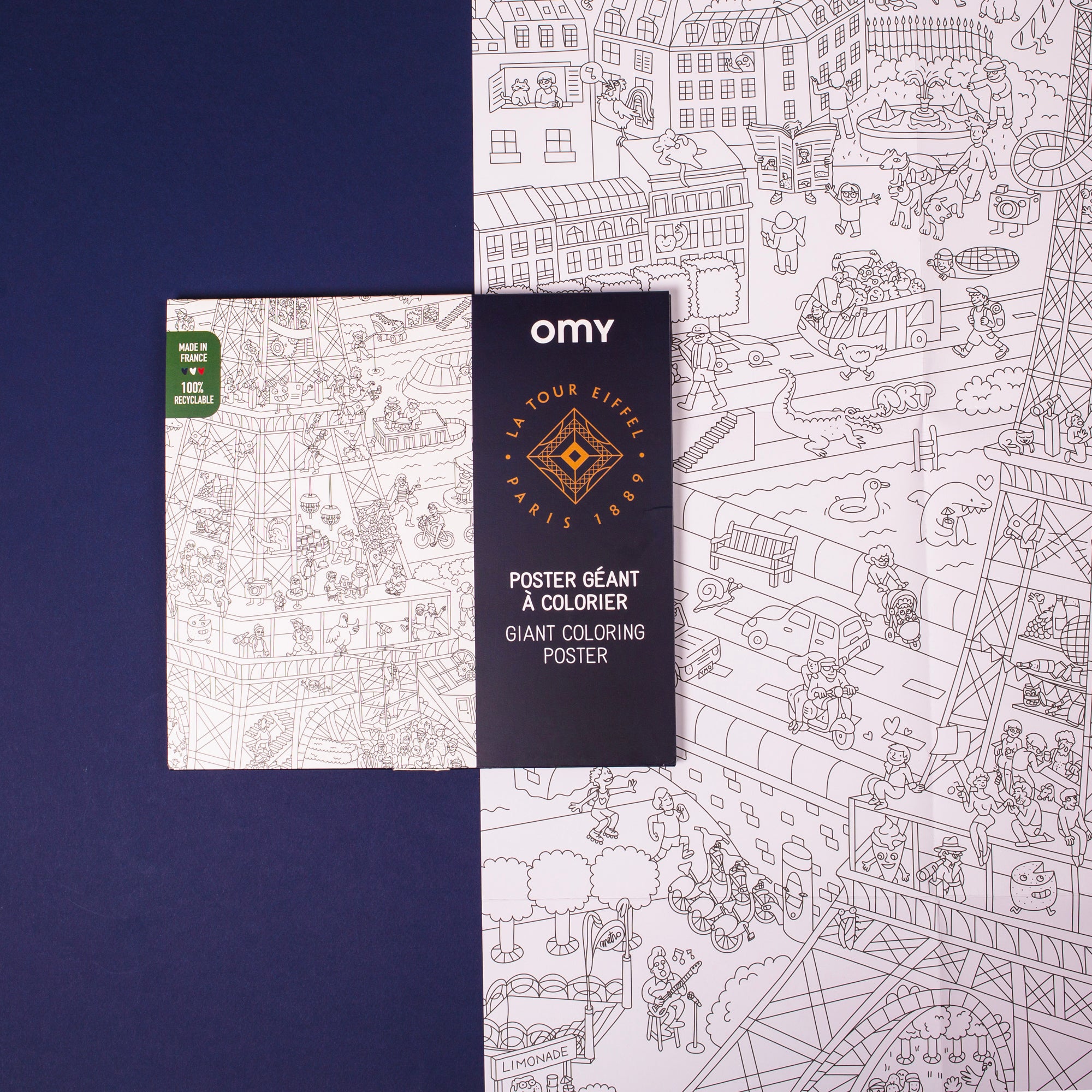 Présentation du poster OMY "Tour Eiffel" avec pochette et aperçu du visuel à colorier