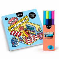 Quaderno da colorare OMY Cozy Supermarket n. 2 e scatola da 16 pennarelli magici che cambiano colore Magic Twist