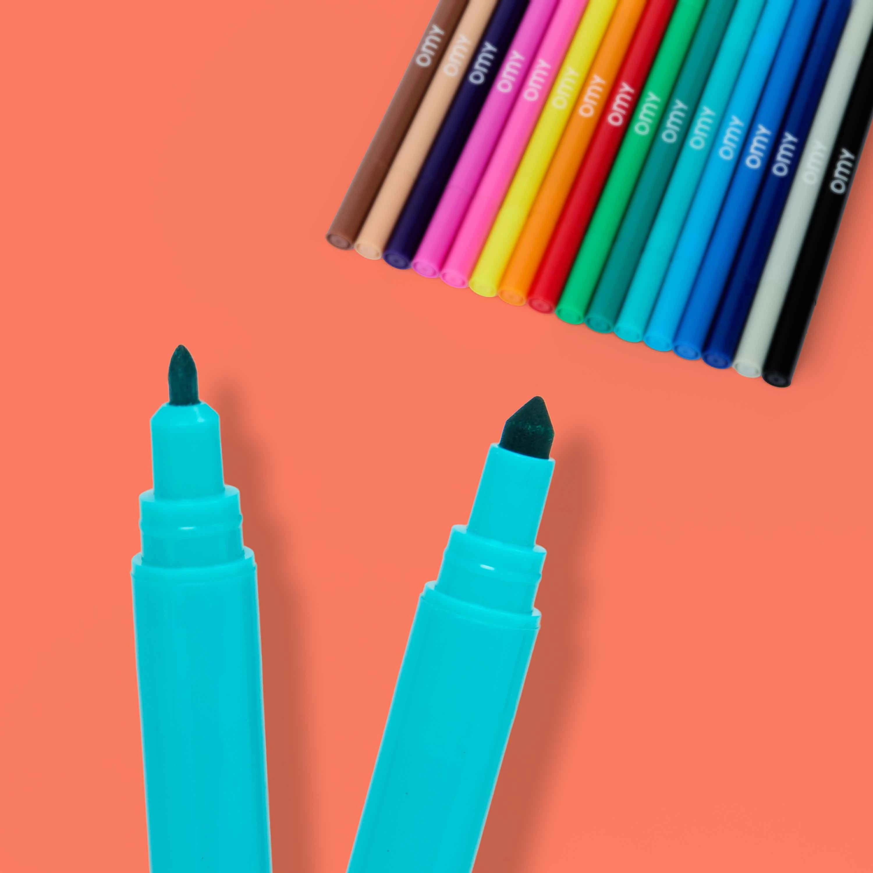 Échantillons de couleurs réalisés avec les feutres Super Clean OMY.