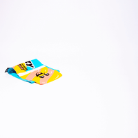 Animation of the OMY Freezy inflatable pouf shaped like a water ice, first deflated, on a white background