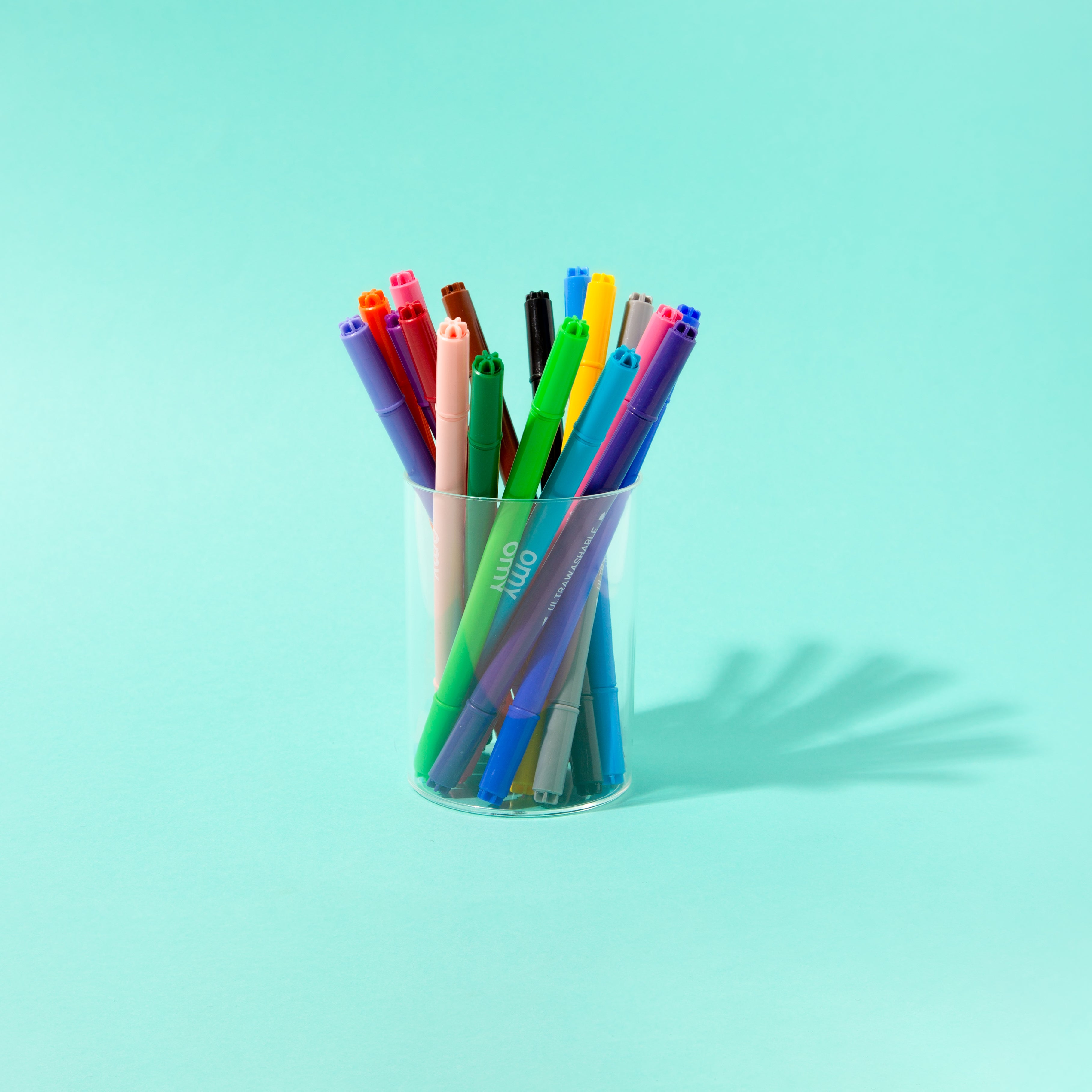 Pot de feutres ultralavables OMY – Rangement pratique et créatif