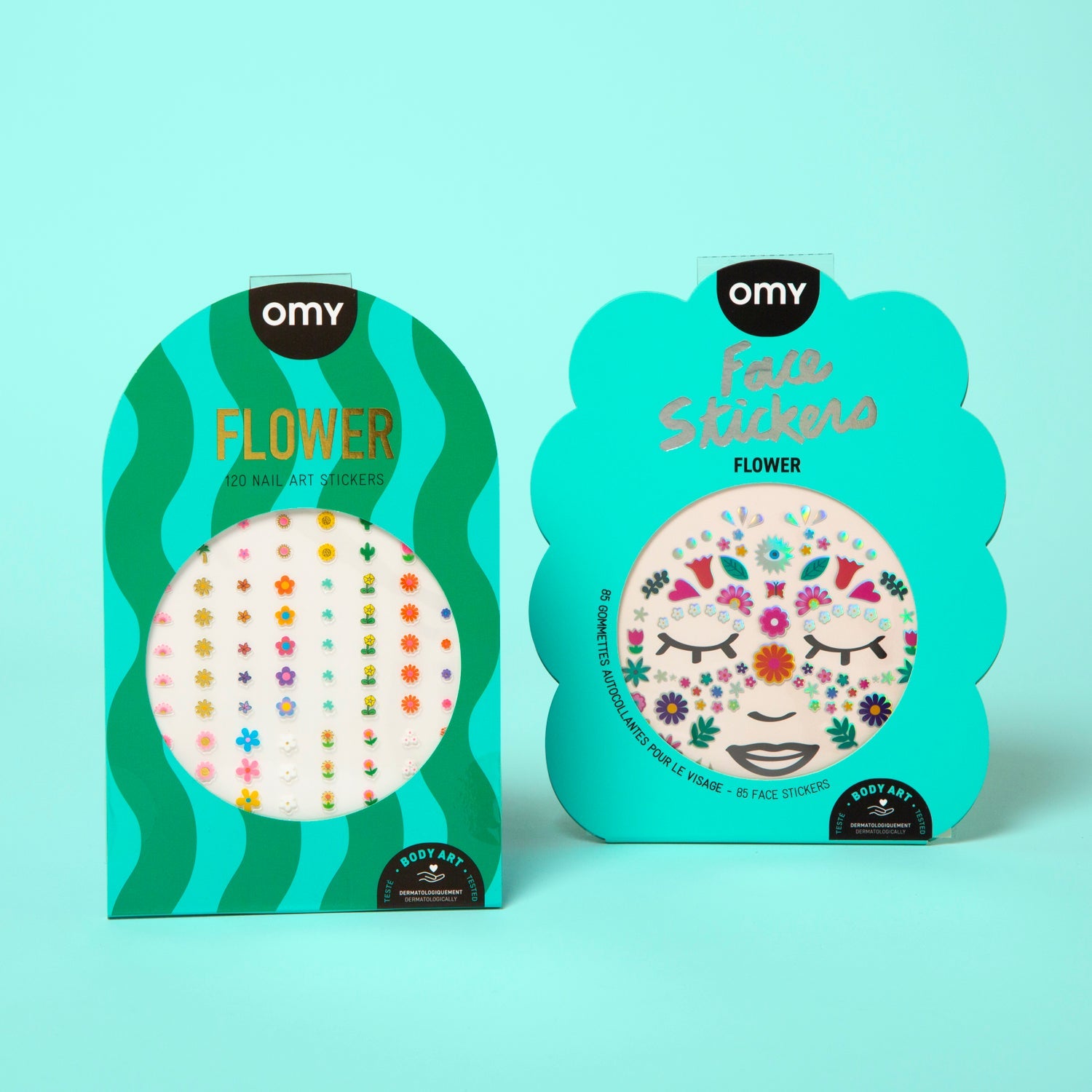 Duo body art Flower OMY : pochettes Nail Stickers (120 stickers ongles) et Face Stickers fleurs, sur fond turquoise